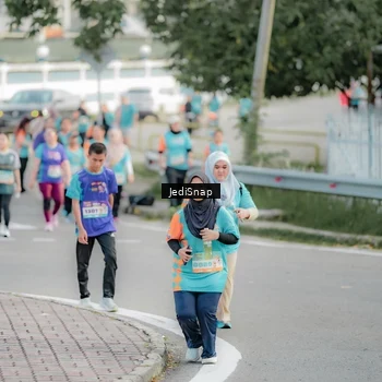 Runner Photo 8327326