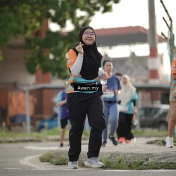 Runner Photo 8327358