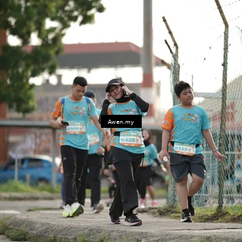 Runner Photo 8327396