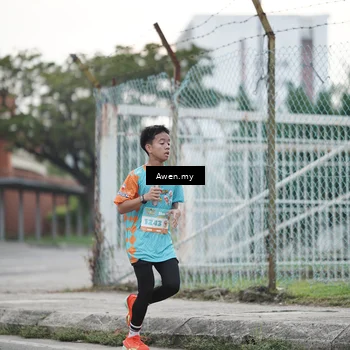 Runner Photo 8327446