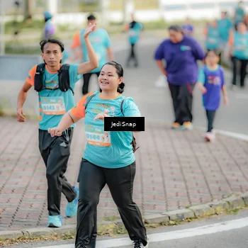 Runner Photo 8327453
