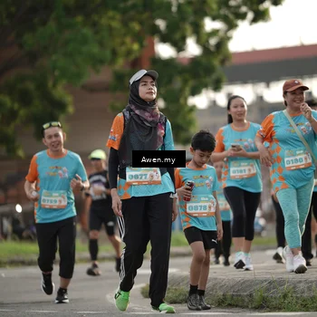 Runner Photo 8327459