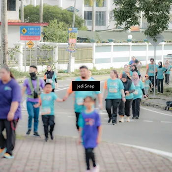 Runner Photo 8327463