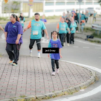 Runner Photo 8327471
