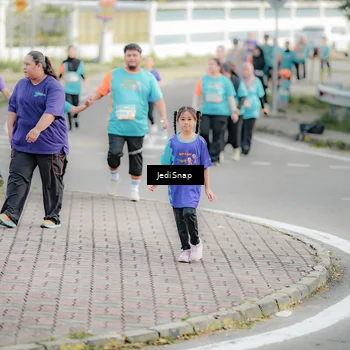 Runner Photo 8327492