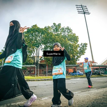 Runner Photo 8327502