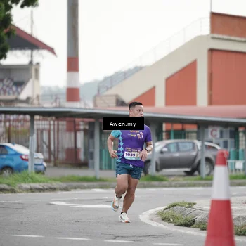 Runner Photo 8327503