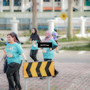 Runner Photo 8327533