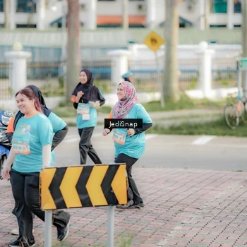 Runner Photo 8327536