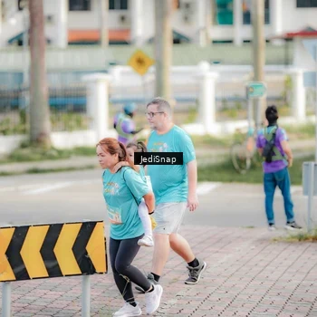Runner Photo 8327541