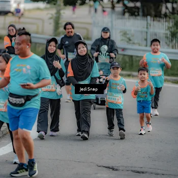 Runner Photo 8327665