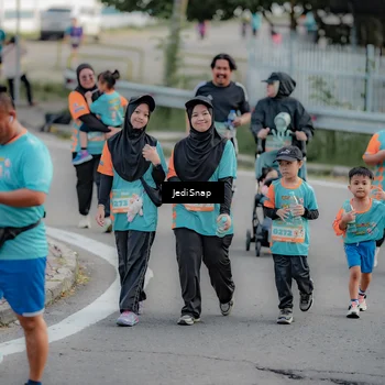 Runner Photo 8327673