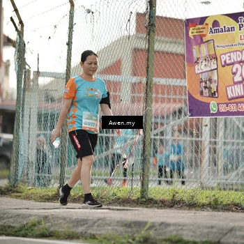 Runner Photo 8327676