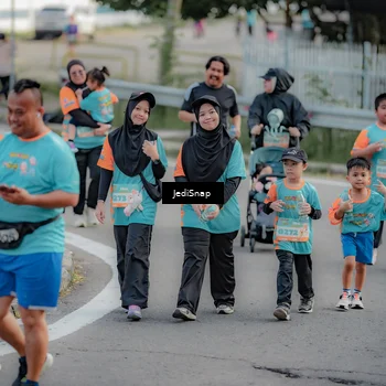 Runner Photo 8327680