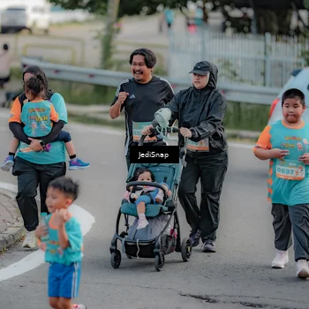 Runner Photo 8327702