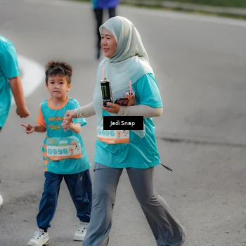 Runner Photo 8327743