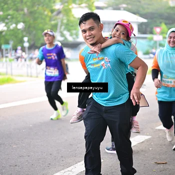 Runner Photo 8327744