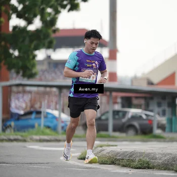 Runner Photo 8327768