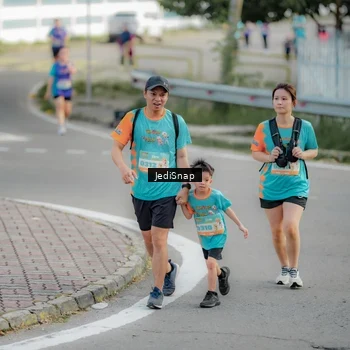 Runner Photo 8327799