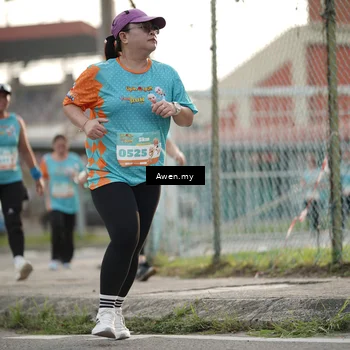 Runner Photo 8327806
