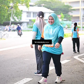 Runner Photo 8327830