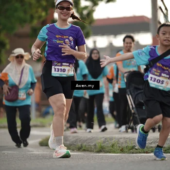 Runner Photo 8327833