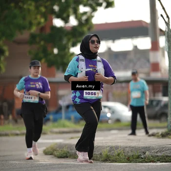 Runner Photo 8327861