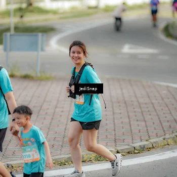Runner Photo 8327876