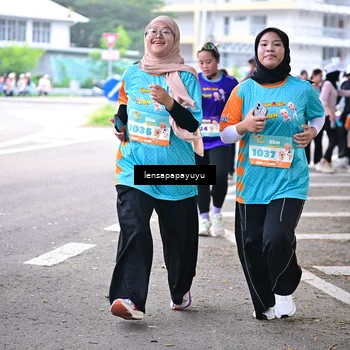 Runner Photo 8327877