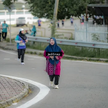 Runner Photo 8327889