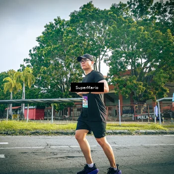 Runner Photo 8327913
