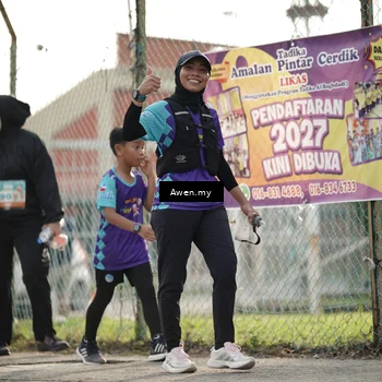 Runner Photo 8327916