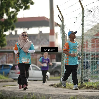 Runner Photo 8327925