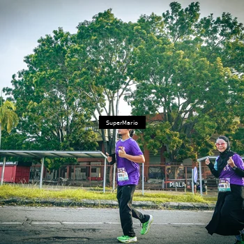 Runner Photo 8327975