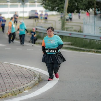 Runner Photo 8327982