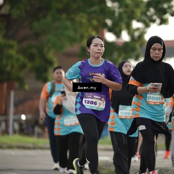 Runner Photo 8327993