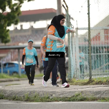 Runner Photo 8328066
