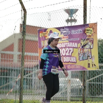 Runner Photo 8328090