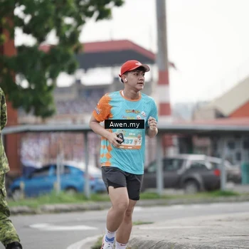 Runner Photo 8328095