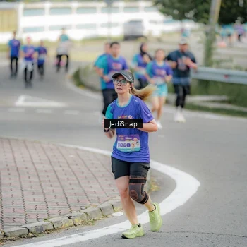 Runner Photo 8328117