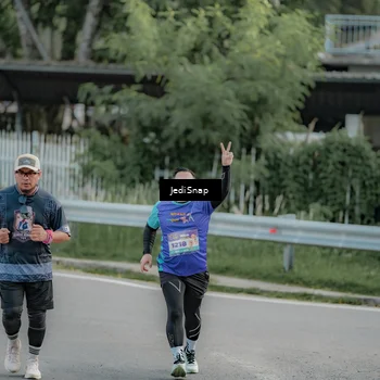 Runner Photo 8328155