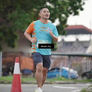Runner Photo 8328159