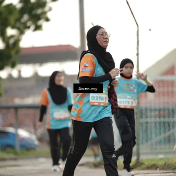 Runner Photo 8328184