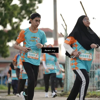 Runner Photo 8328198