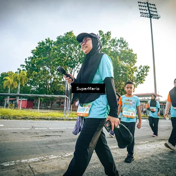 Runner Photo 8328210