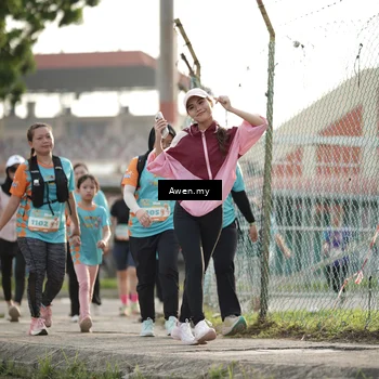 Runner Photo 8328211