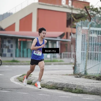 Runner Photo 8328212