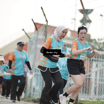 Runner Photo 8328218