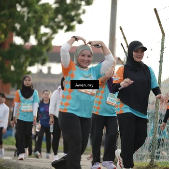 Runner Photo 8328249