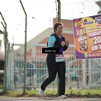 Runner Photo 8328258